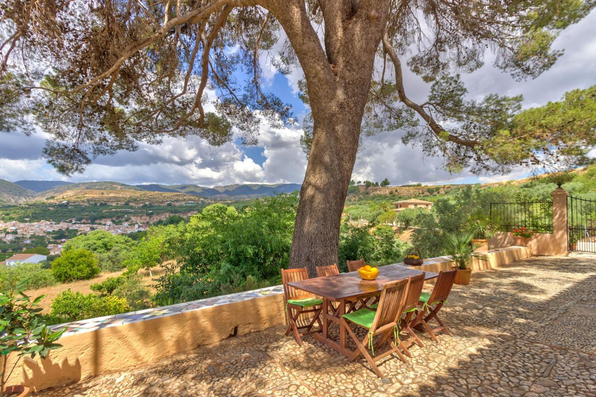 Cortijo El Pino Retreat Bed & Breakfast Albunuelas Exterior photo